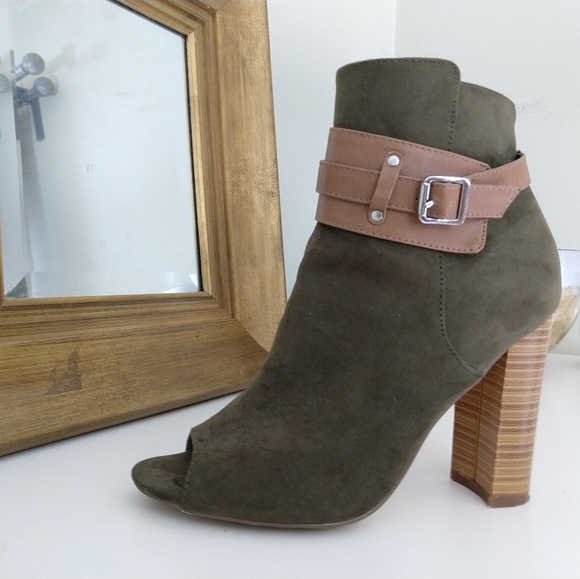 Just Fab booties open toe Olive color - Picture 4 of 7